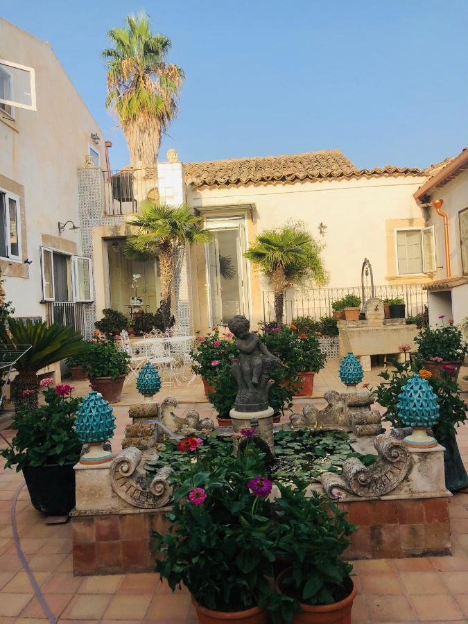 Bed and Breakfast Casale Rocca Fiorita Acate Exterior foto